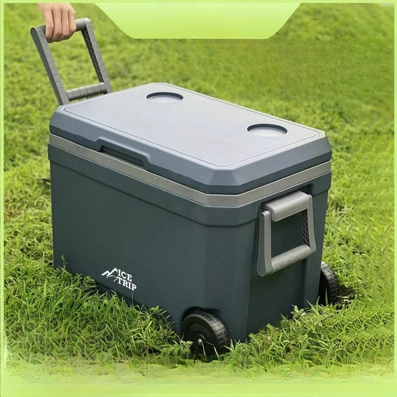 Arctic Rolling Cooler Box
