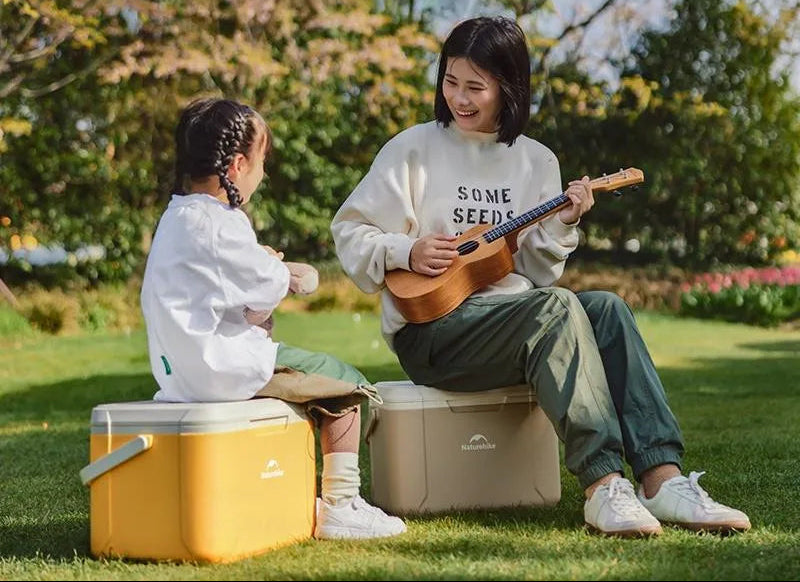 Portable Outdoor Ice Cooler Box